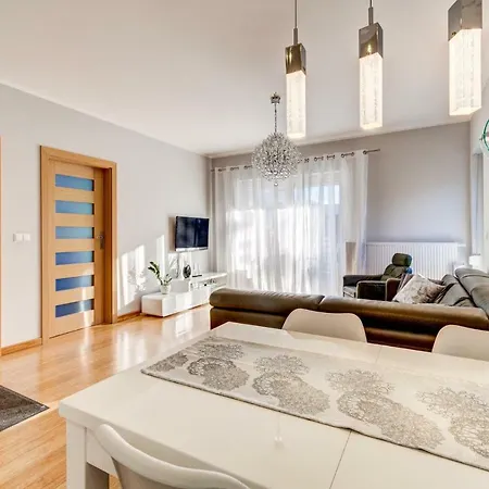Lägenhet Apartament Sloneczny *