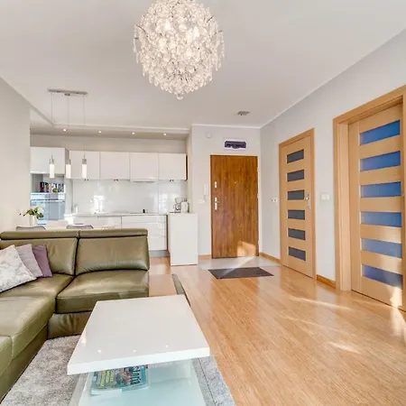 Apartament Sloneczny Lägenhet *